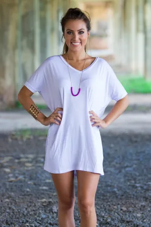The Perfect Piko Short Sleeve V-Neck Tunic-White
