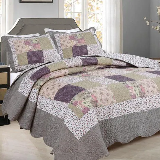 Tradition Premium Printed Reversible Quilt Sets - Assorted Styles