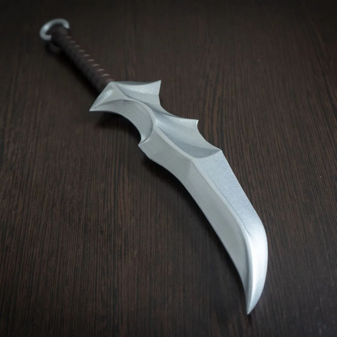 Vampire Blade Replica for Overlord Cosplay – Authentic Weapon Prop